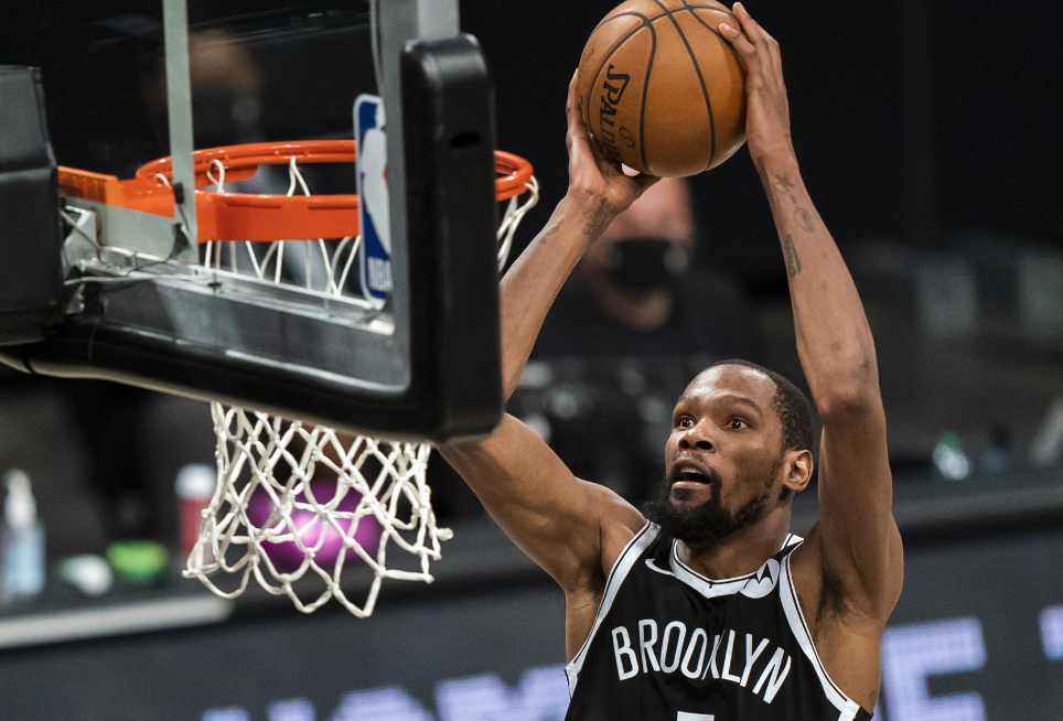 杜兰特在NBA哪个球队？这个问题我琢磨了很久