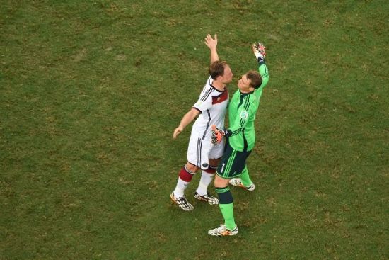 巴拉圭总统因迷信不敢现场看世界杯,一场足球与信仰的碰撞 巴拉圭总统因迷信不敢现场看世界杯,一场足球与信仰的碰撞