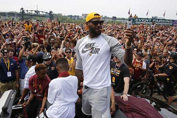 NBA季后三分球排行榜，那些改变比赛走向的远程导弹