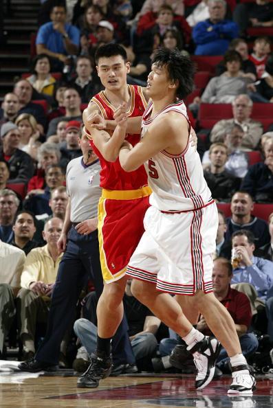中国有几个人进入NBA？聊聊那些在NBA赛场上留下足迹的中国球员